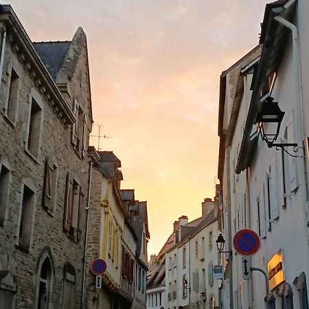 Au Centre De Vannes Extérieur photo