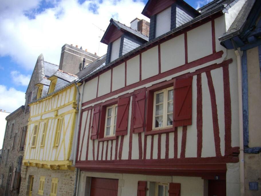 Au Centre De Vannes Extérieur photo