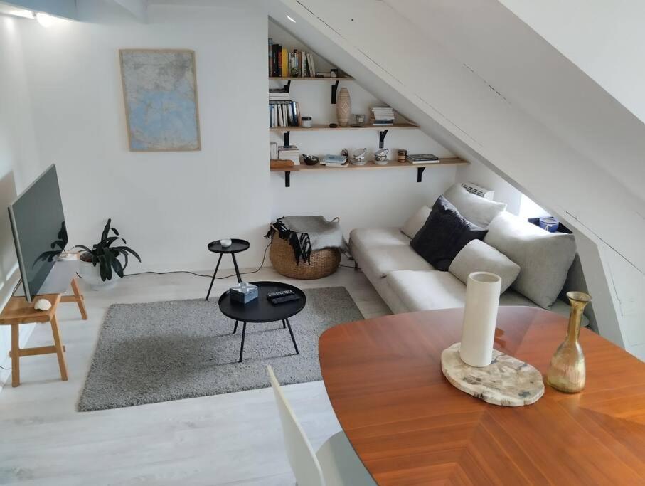 Au Centre De Vannes Extérieur photo